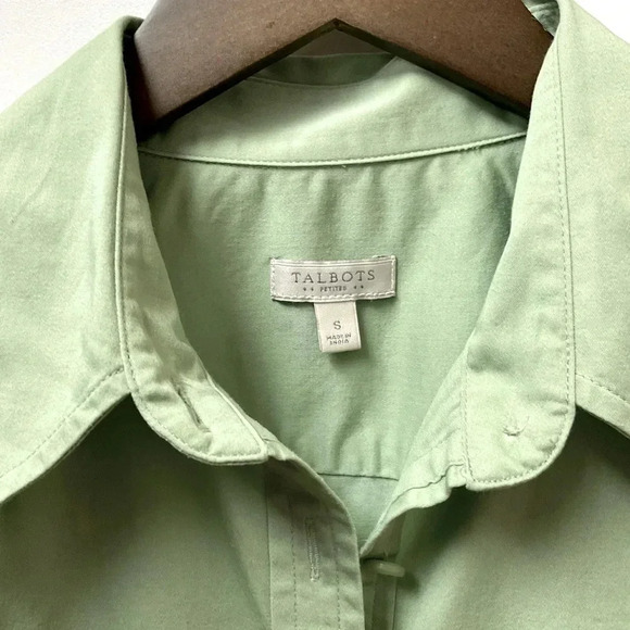 Talbots Petite Short Sleeve Button Down - Picture 3 of 4